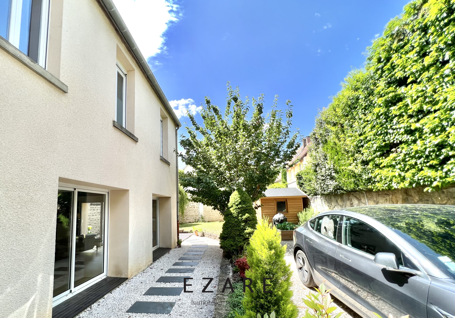 Vente MAISON VICTORHUGO Ezare