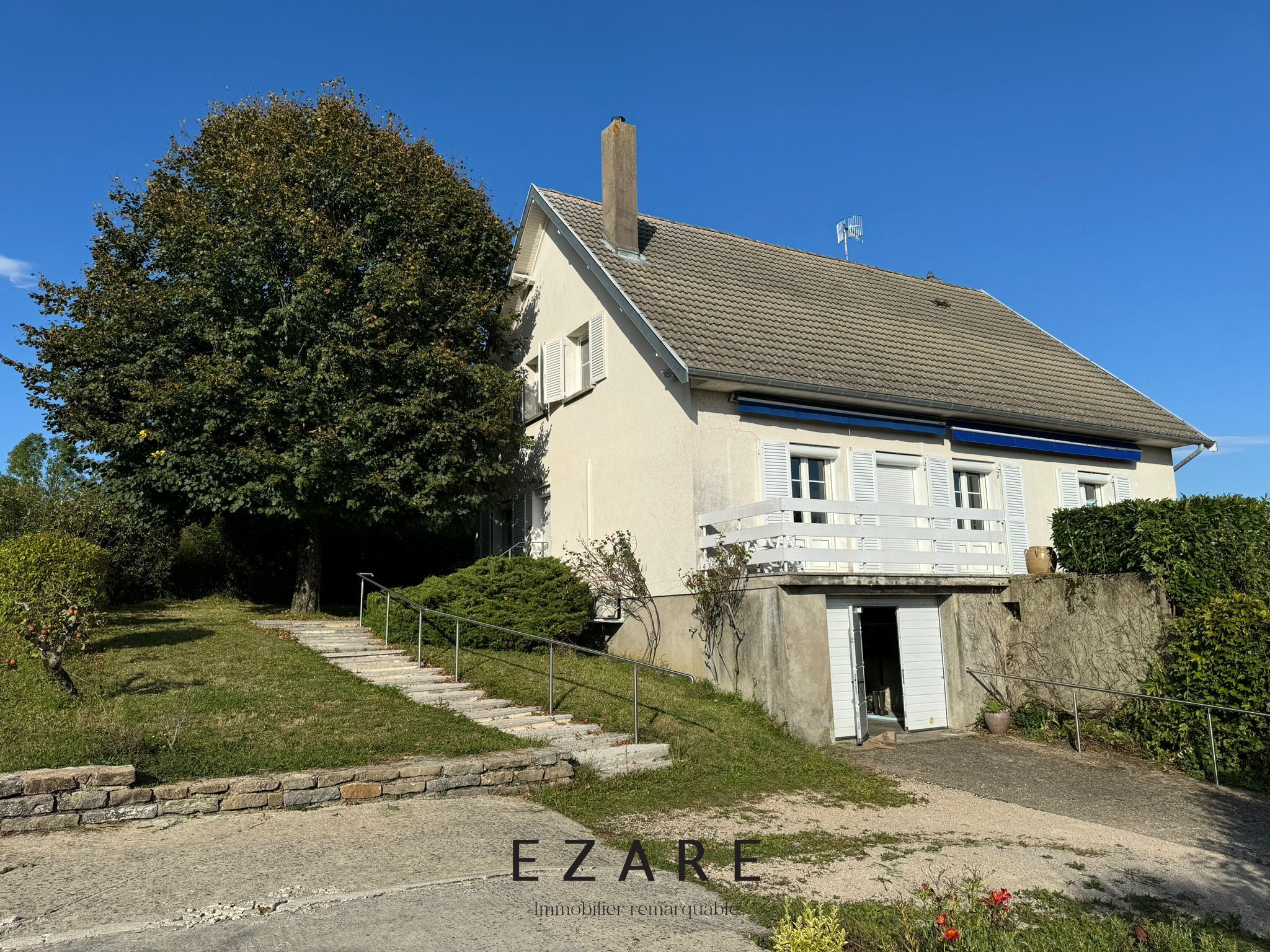 Agence immobilière de Ezare Immobilier